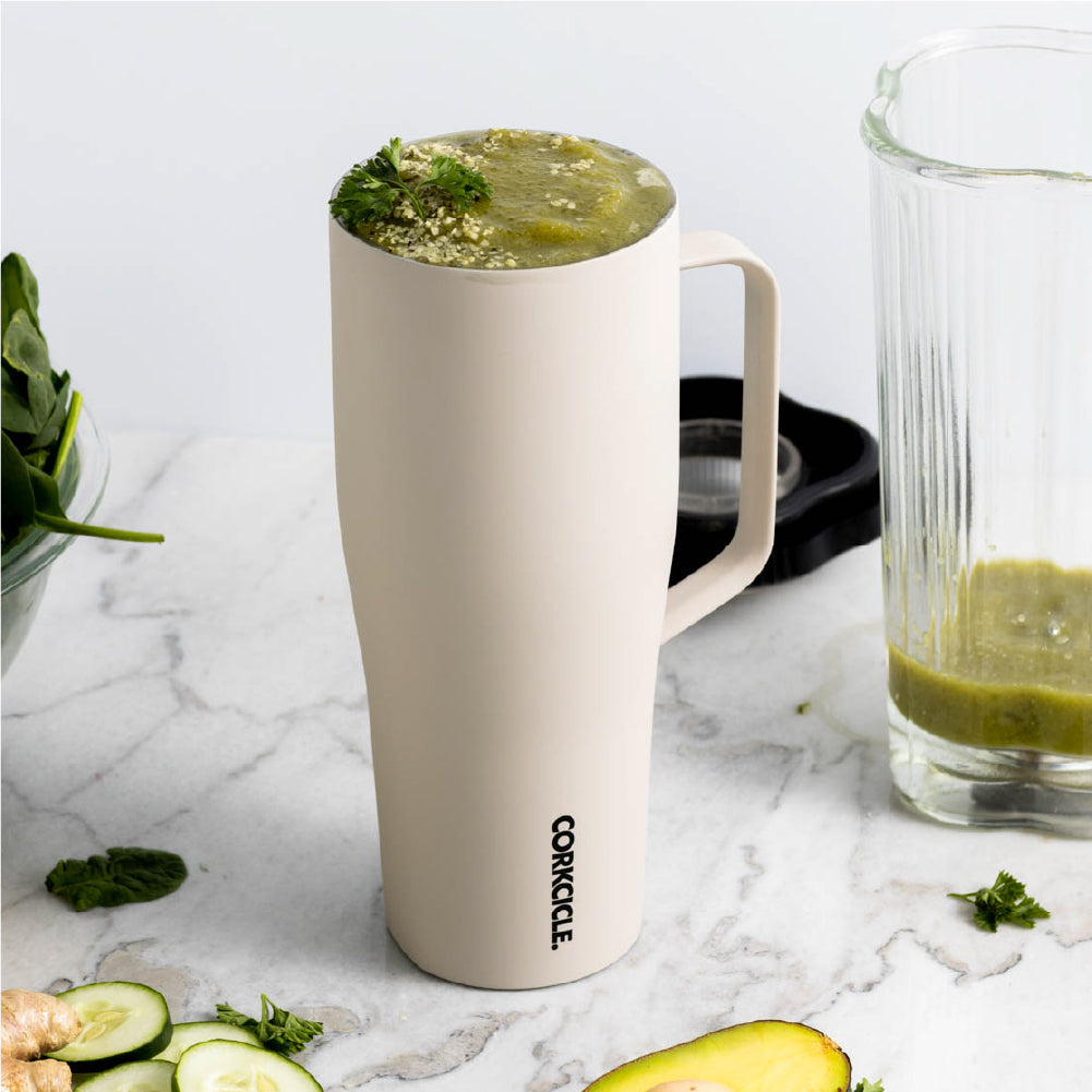 cold-cup-xl-f1 588f4a27c4cf--2230CLT-lifestyle.jpg